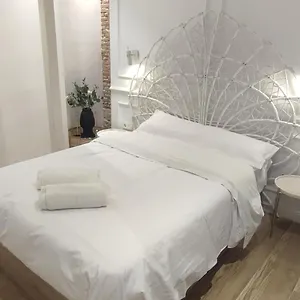  Apartment Hermosos En Pleno Centro