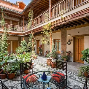 2* Отель Abadia